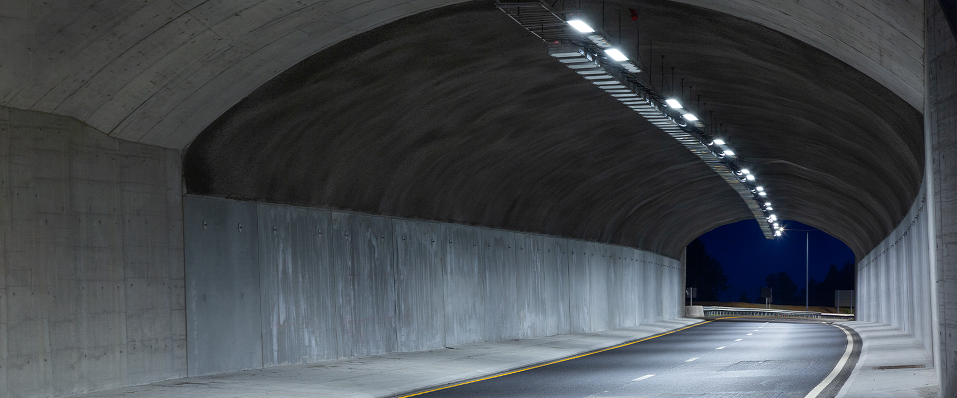 road tunnel lamps