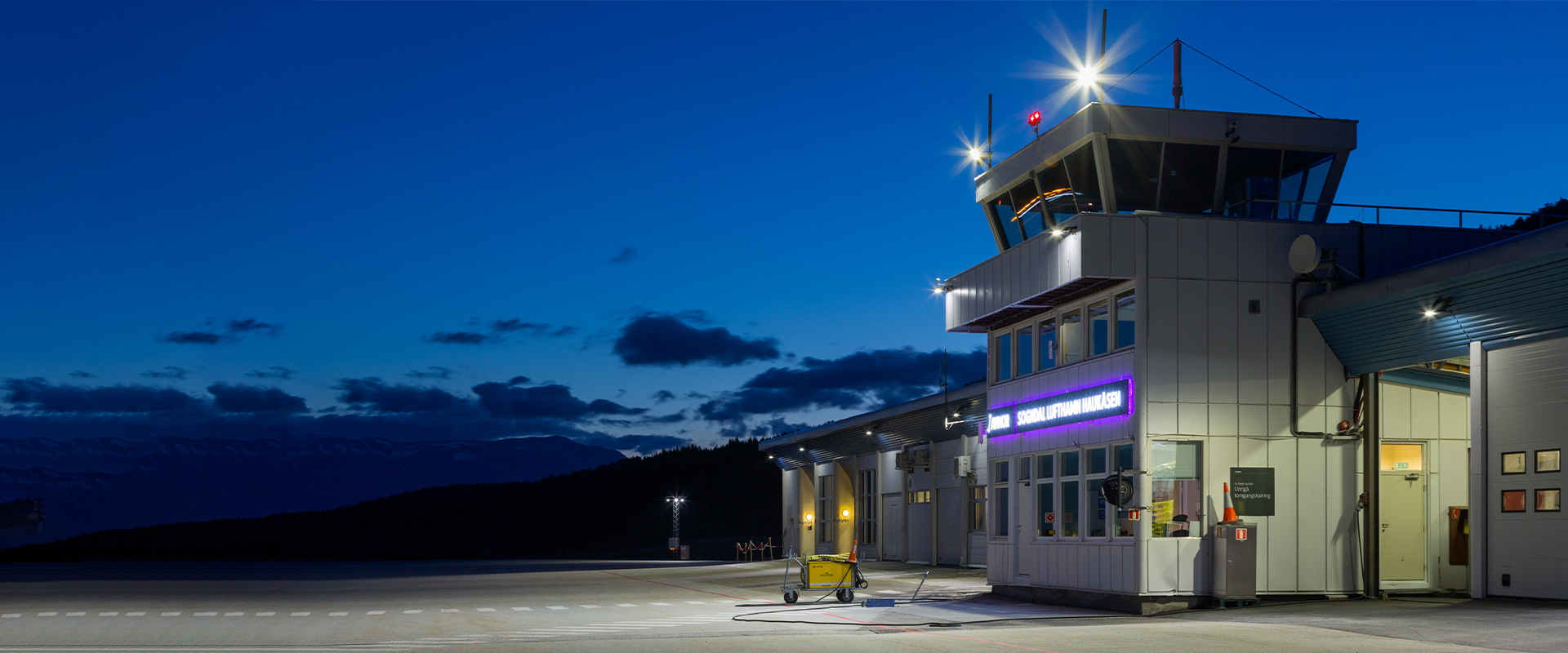 Air side and apron lighting