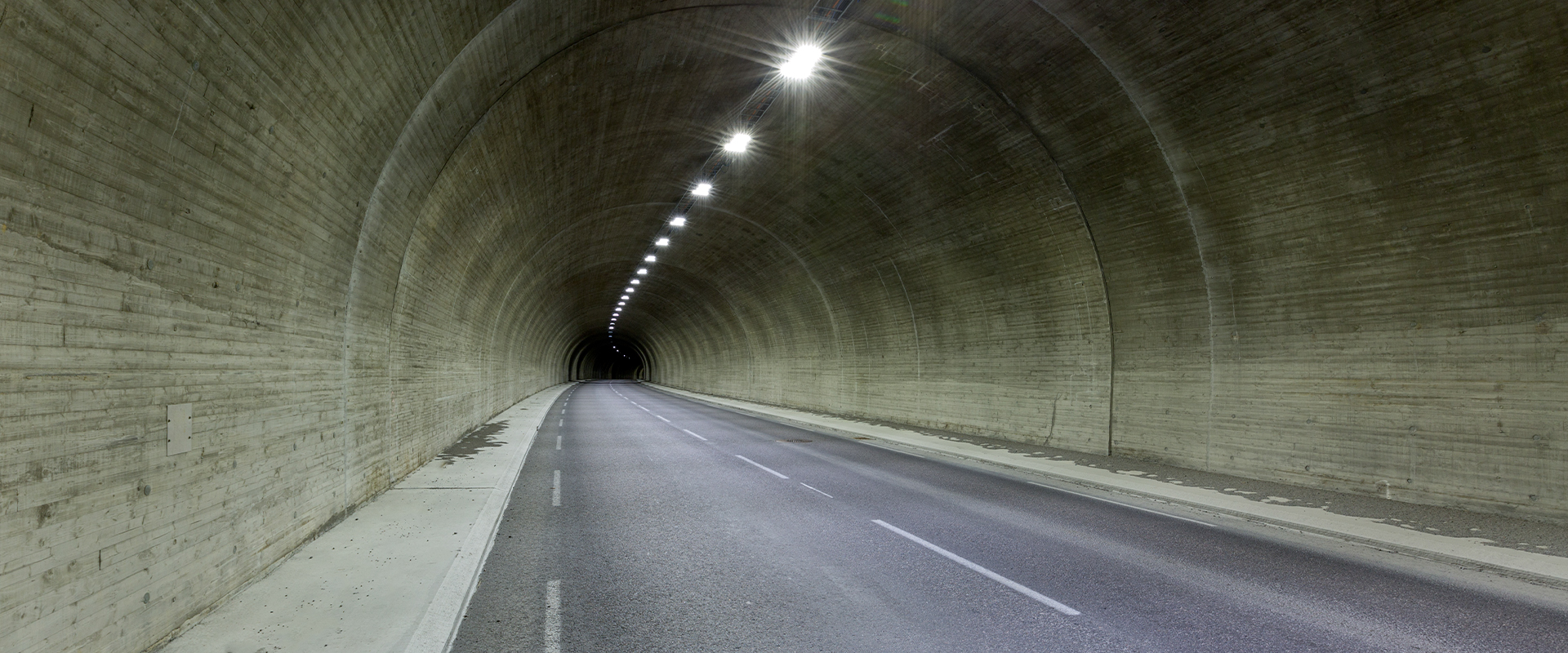 LED lighting of Strand Tunnel